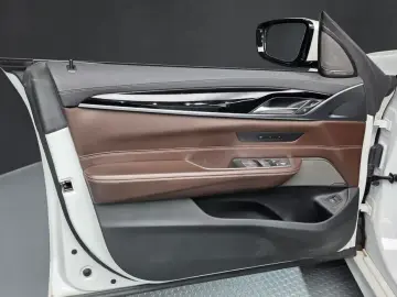 2021 BMW 6 серии с пробегом 95 034 км