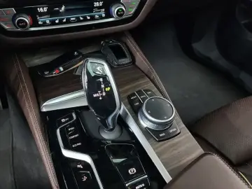 2022 BMW 6 серии с пробегом 100 441 км