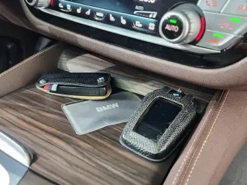 2022 BMW 6 серии с пробегом 100 441 км