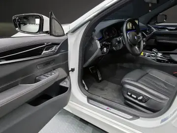 2023 BMW 6 серии с пробегом 22 022 км