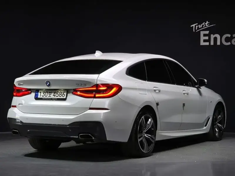 2022 BMW 6 серии с пробегом 65 907 км