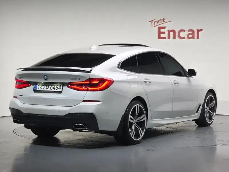 2022 BMW 6 серии с пробегом 44 072 км