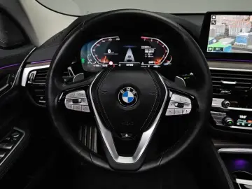2023 BMW 6 серии с пробегом 58 019 км