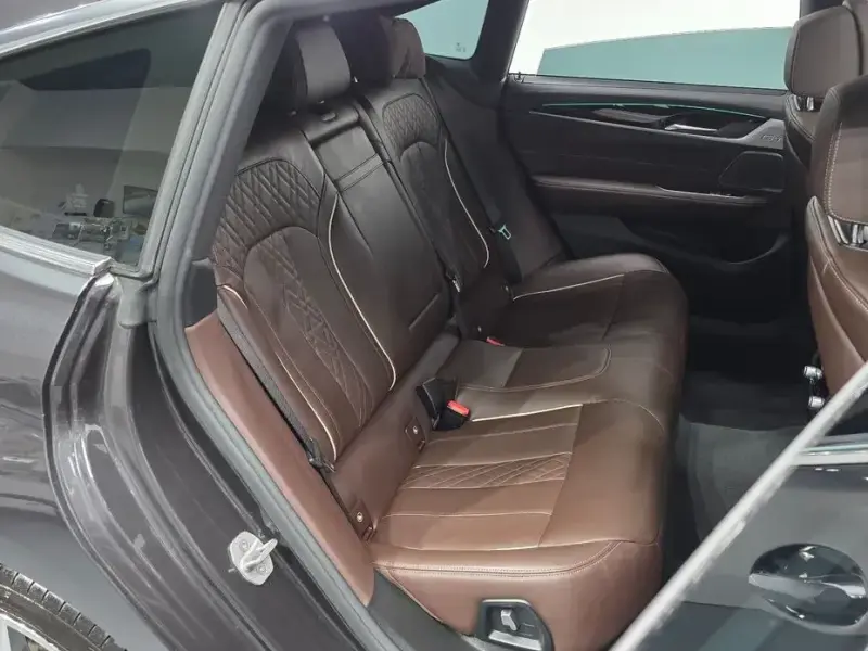 2024 BMW 6 серии с пробегом 23 603 км
