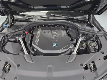 2022 BMW 6 серии с пробегом 40 618 км