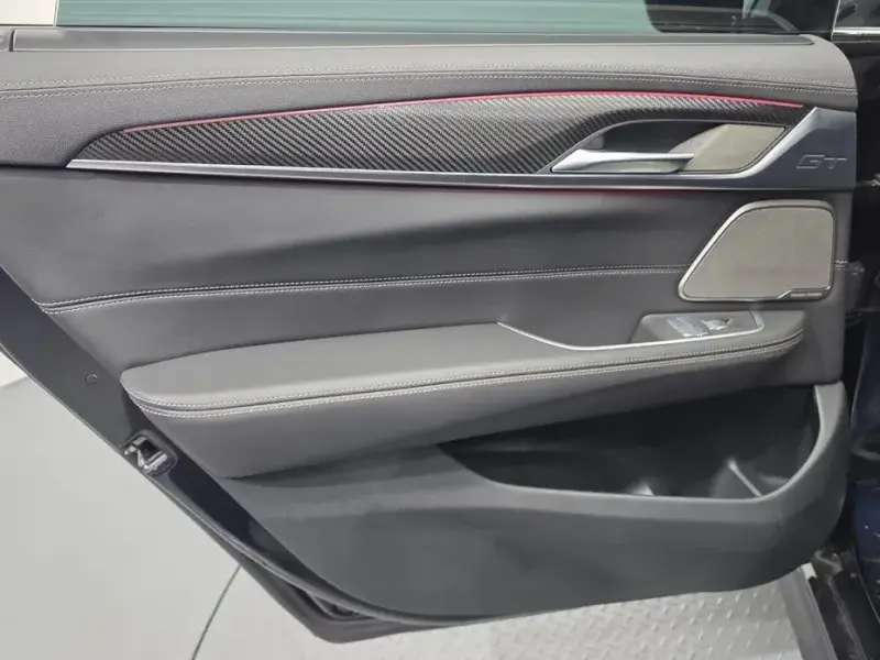 2022 BMW 6 серии с пробегом 40 618 км
