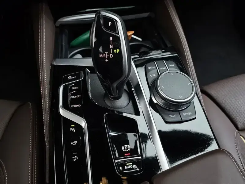 2021 BMW 6 серии с пробегом 24 518 км