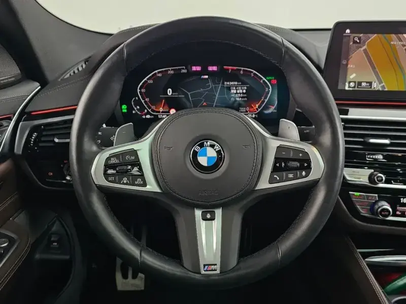 2021 BMW 6 серии с пробегом 24 518 км