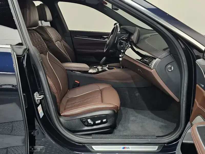 2021 BMW 6 серии с пробегом 24 518 км