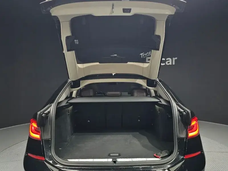 2023 BMW 6 серии с пробегом 36 898 км