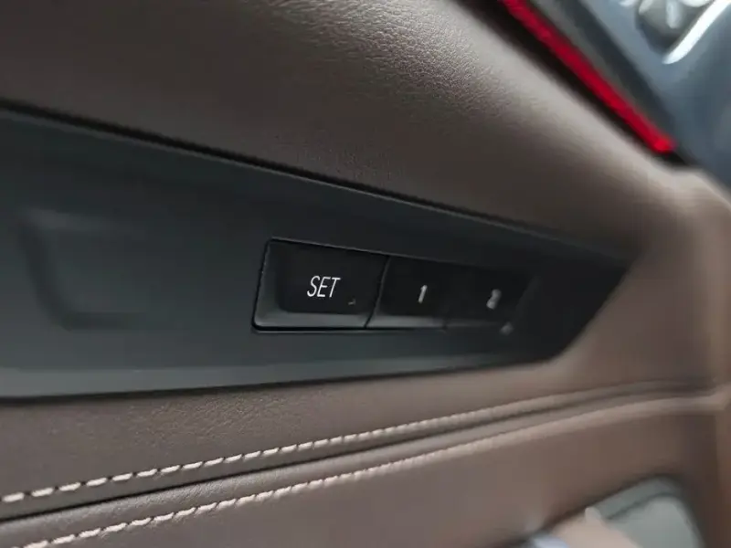 2022 BMW 6 серии с пробегом 32 253 км