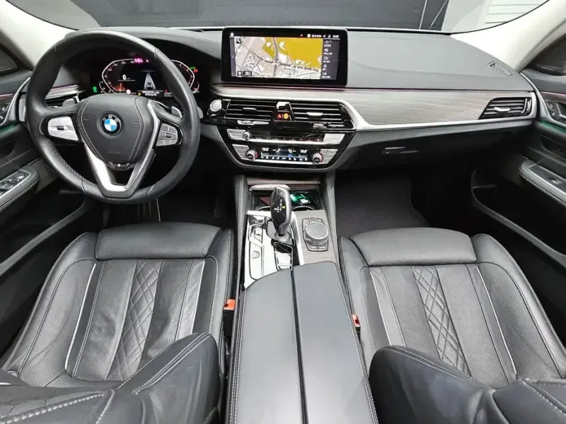 2022 BMW 6 серии с пробегом 76 191 км