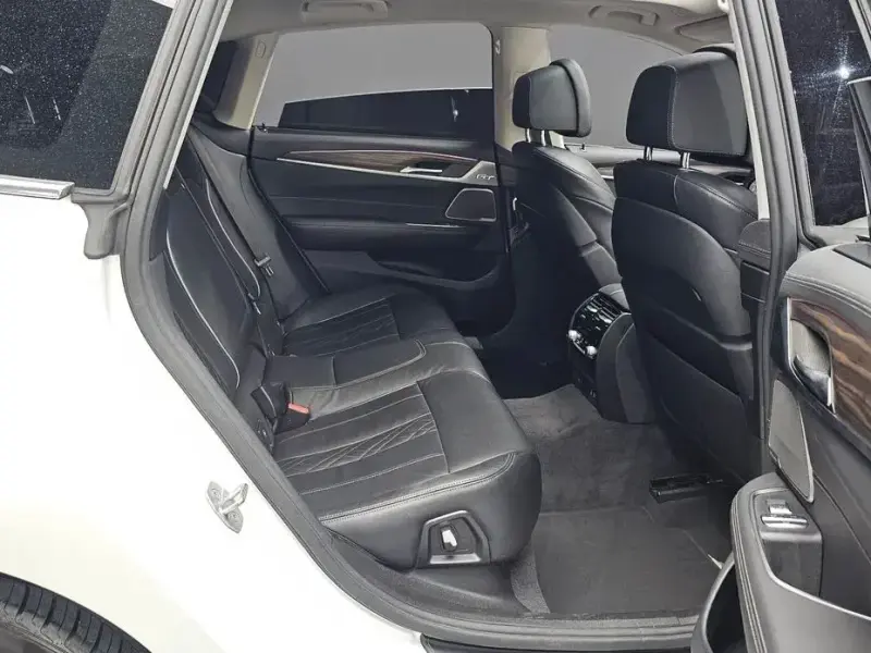 2022 BMW 6 серии с пробегом 76 191 км