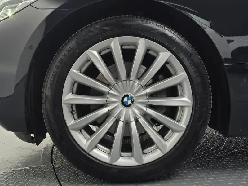 2022 BMW 6 серии с пробегом 119 093 км