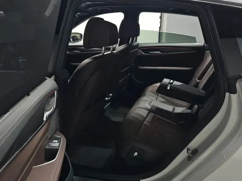 2023 BMW 6 серии с пробегом 77 432 км