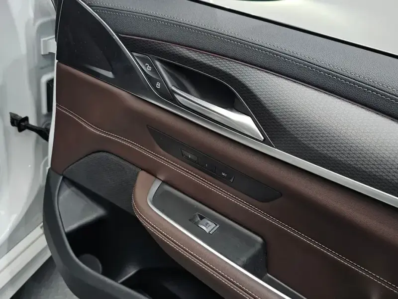 2023 BMW 6 серии с пробегом 77 432 км