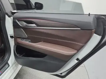 2021 BMW 6 серии с пробегом 107 139 км
