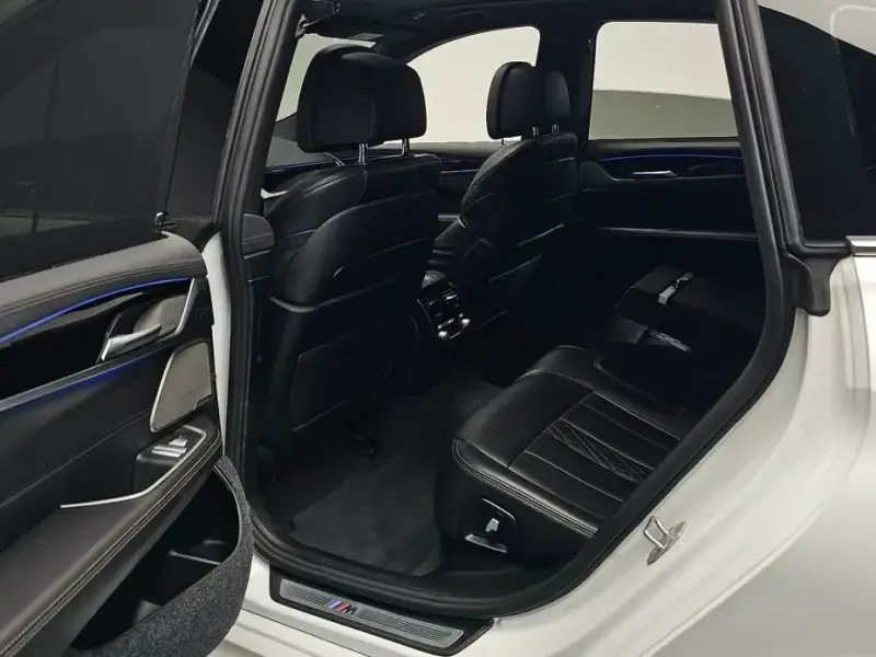 2023 BMW 6 серии с пробегом 29 915 км