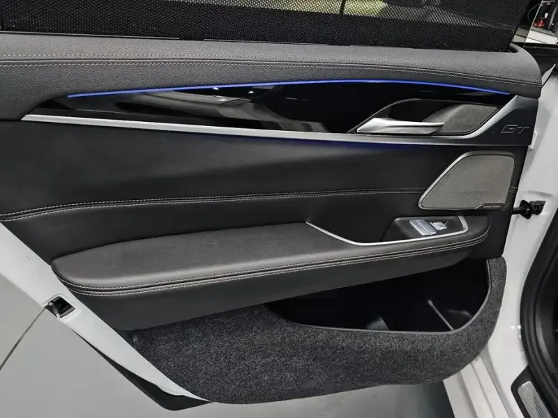2023 BMW 6 серии с пробегом 29 915 км
