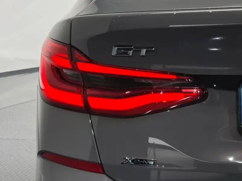 2022 BMW 6 серии с пробегом 125 997 км