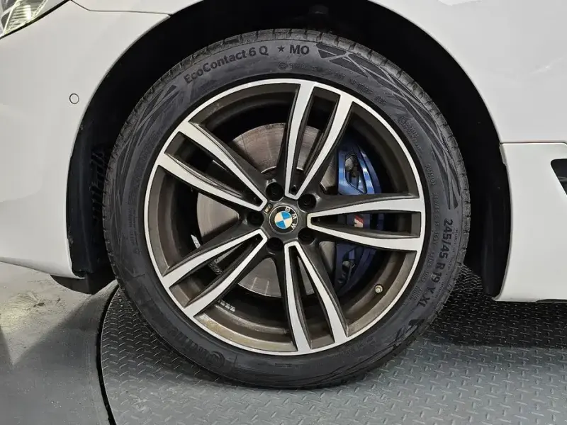 2023 BMW 6 серии с пробегом 71 900 км