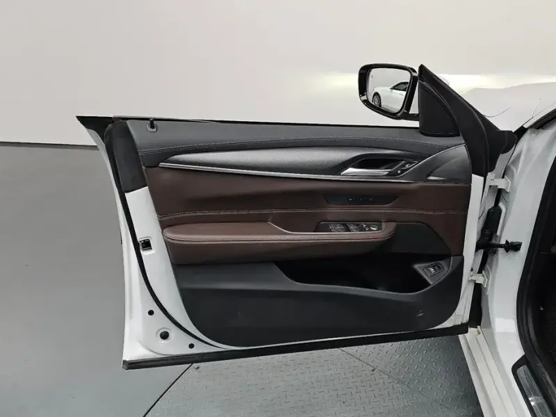 2023 BMW 6 серии с пробегом 71 900 км