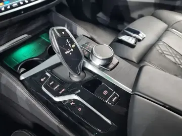 2022 BMW 6 серии с пробегом 71 216 км