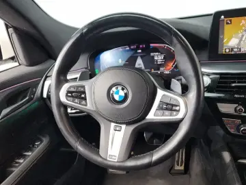 2022 BMW 6 серии с пробегом 71 216 км