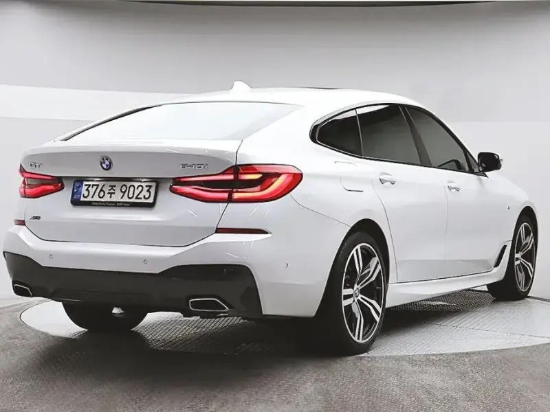 2022 BMW 6 серии с пробегом 74 327 км