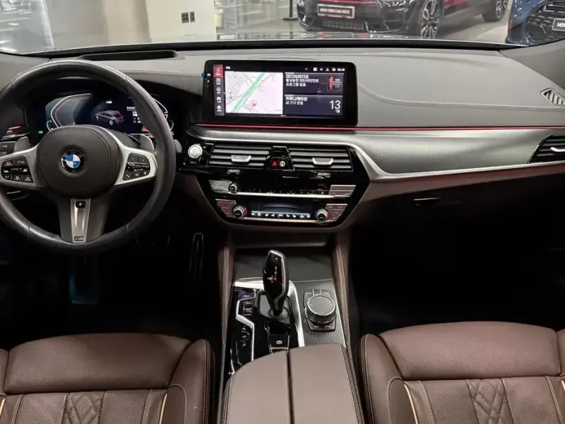 2023 BMW 6 серии с пробегом 23 127 км