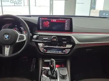 2022 BMW 6 серии с пробегом 136 267 км