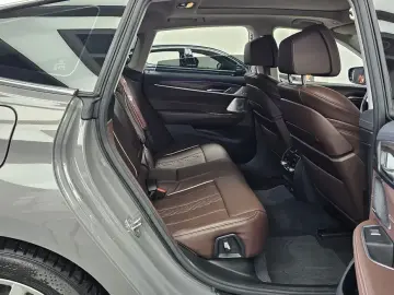 2022 BMW 6 серии с пробегом 62 187 км
