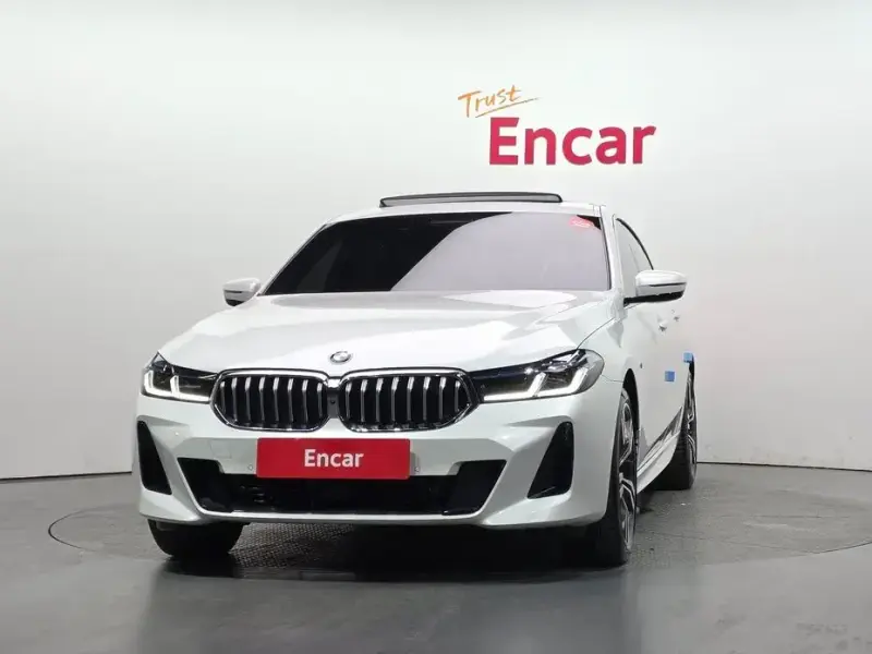 2023 BMW 6 серии с пробегом 27 484 км