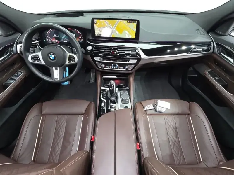 2023 BMW 6 серии с пробегом 27 484 км