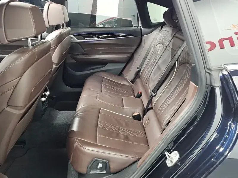 2021 BMW 6 серии с пробегом 124 598 км