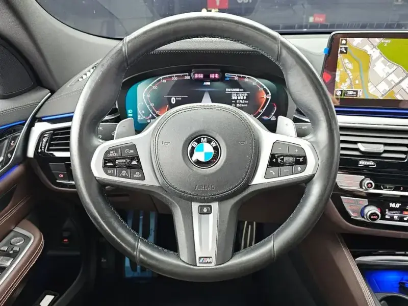2021 BMW 6 серии с пробегом 124 598 км