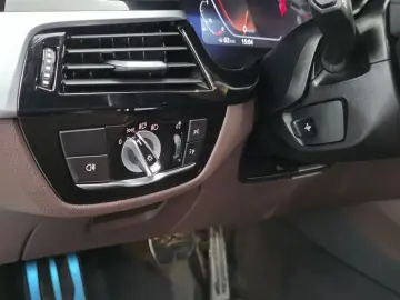 2023 BMW 6 серии с пробегом 27 484 км