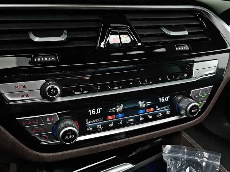 2021 BMW 6 серии с пробегом 124 598 км