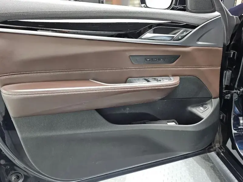 2021 BMW 6 серии с пробегом 124 598 км