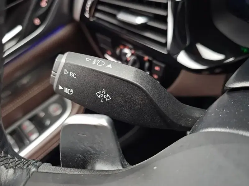 2021 BMW 6 серии с пробегом 124 598 км