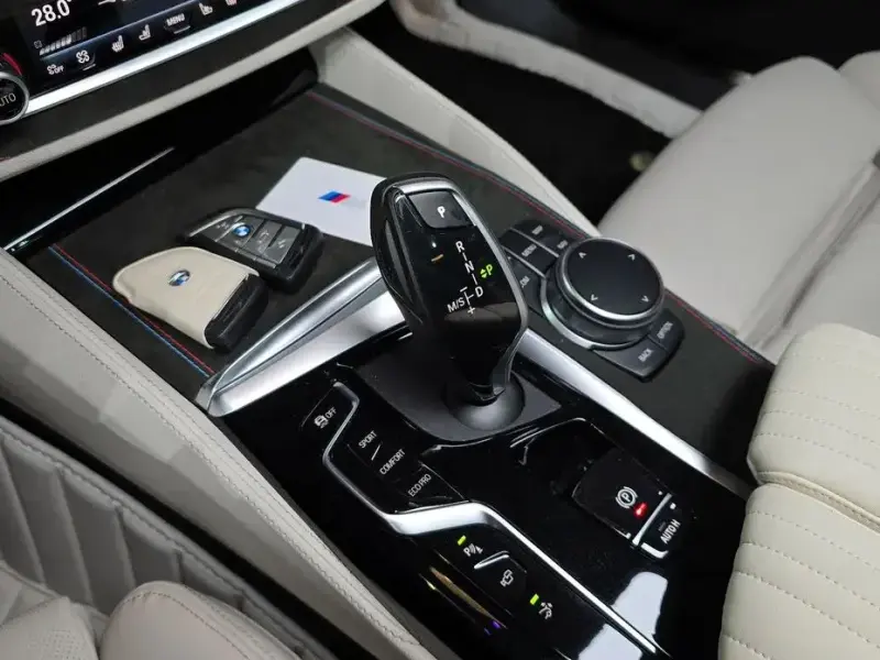 2024 BMW 6 серии с пробегом 10 308 км