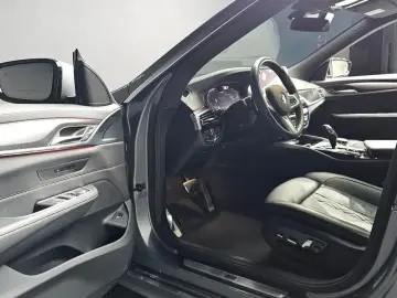 2022 BMW 6 серии с пробегом 52 108 км