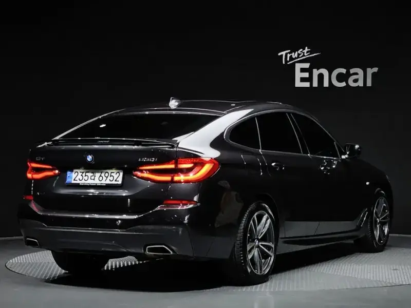 2020 BMW 6 серии с пробегом 110 257 км