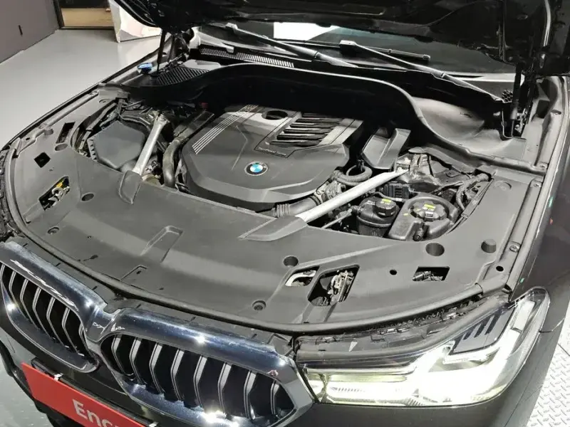 2020 BMW 6 серии с пробегом 110 257 км