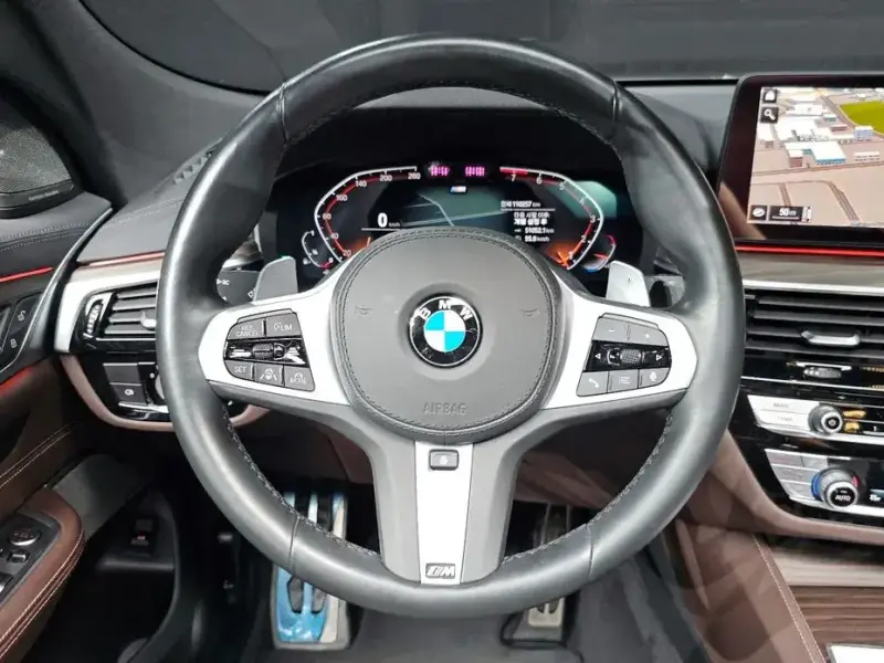 2020 BMW 6 серии с пробегом 110 257 км