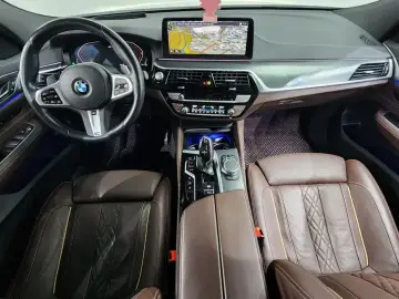 2023 BMW 6 серии с пробегом 70 662 км