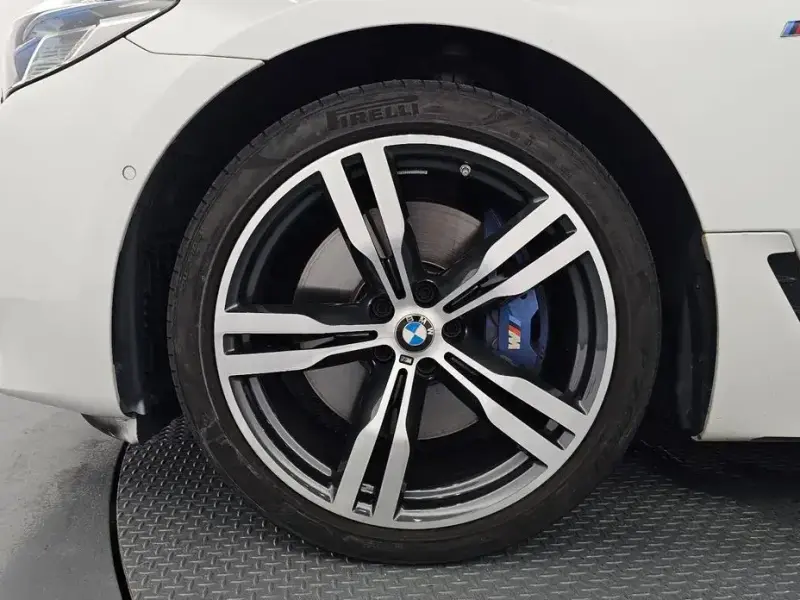 2024 BMW 6 серии с пробегом 48 868 км