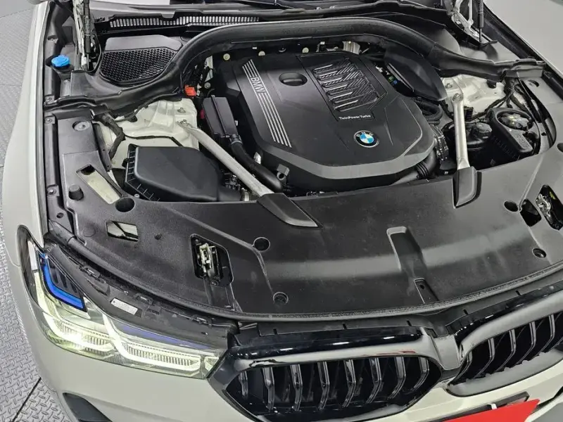 2024 BMW 6 серии с пробегом 48 868 км