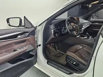 2024 BMW 6 серии с пробегом 48 868 км