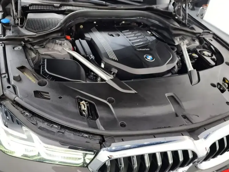 2021 BMW 6 серии с пробегом 57 700 км